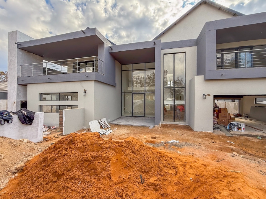 4 Bedroom Property for Sale in Landsmeer Residential Estate North West